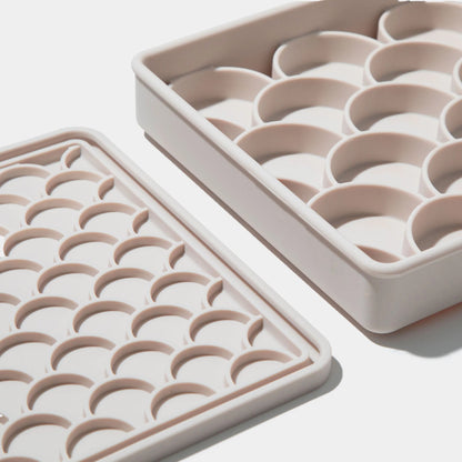 3-in-1 Scale Slow Feeder - Sand