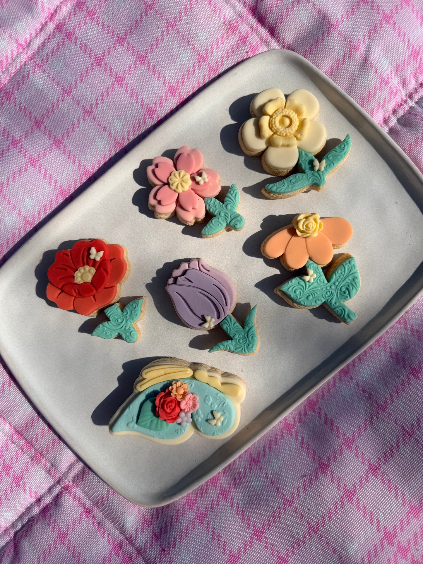 Sniffing Meadows Cookies Gift Sets